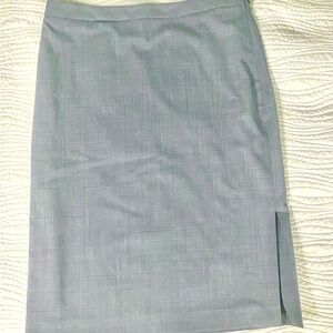 Banana republic skirt. Light blue plaid. Size 12.